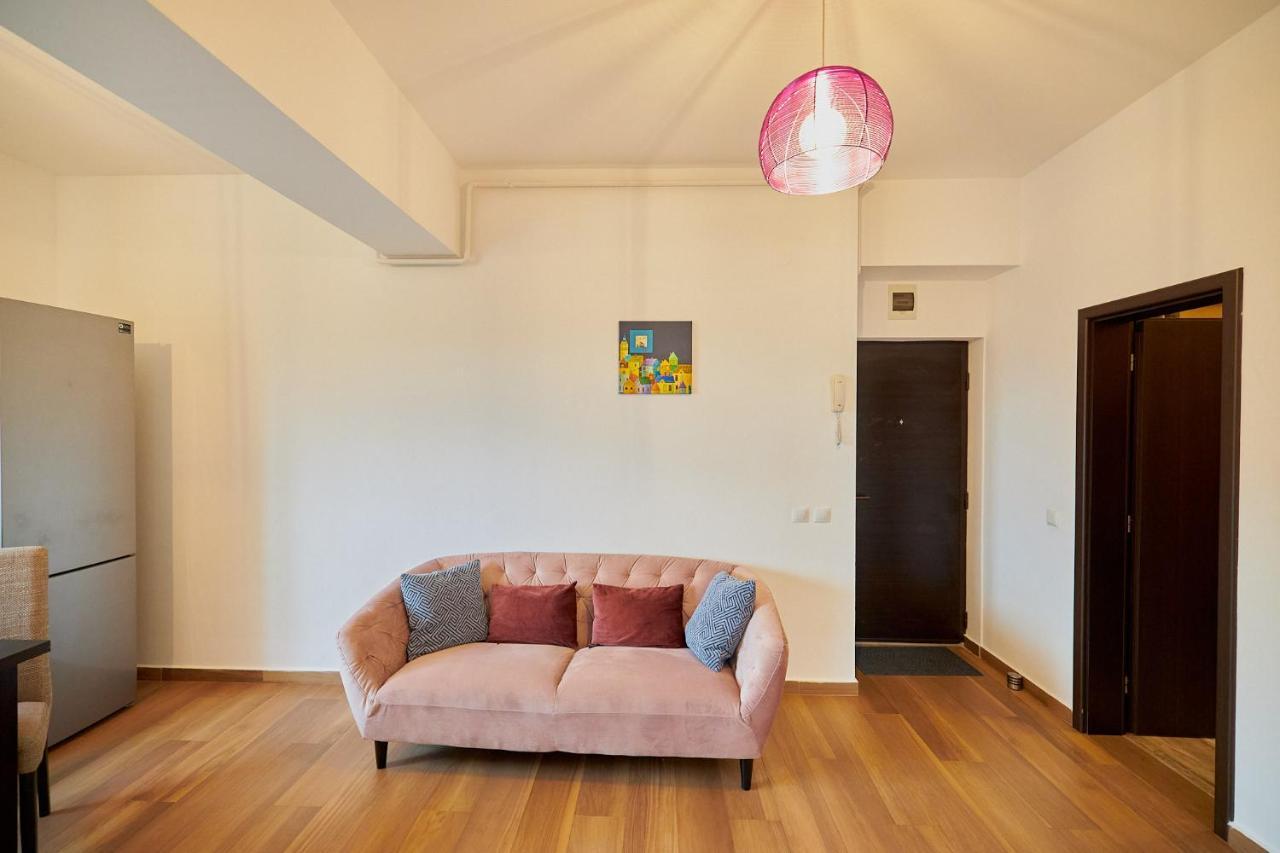 Cozy 3 Bedroom Apartments In Centre Of Iasi Palas Mall Экстерьер фото